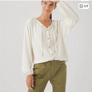 Pact Sea Salt Josie Poet Sleeve Blouse